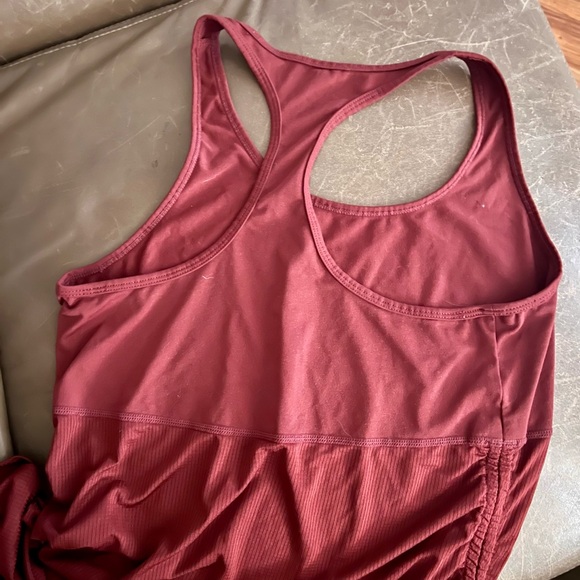 Fabletics Workout Tank - Picture 4 of 5